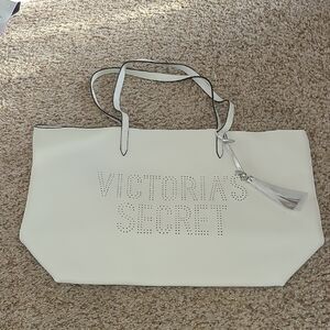 NEW Victoria's Secret Tote Bag with Tassel